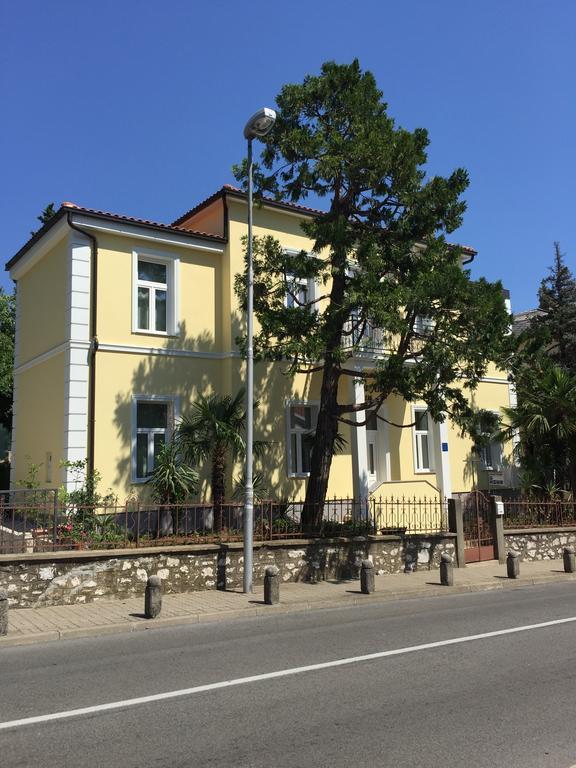 Villa Ana Crikvenica Exterior foto